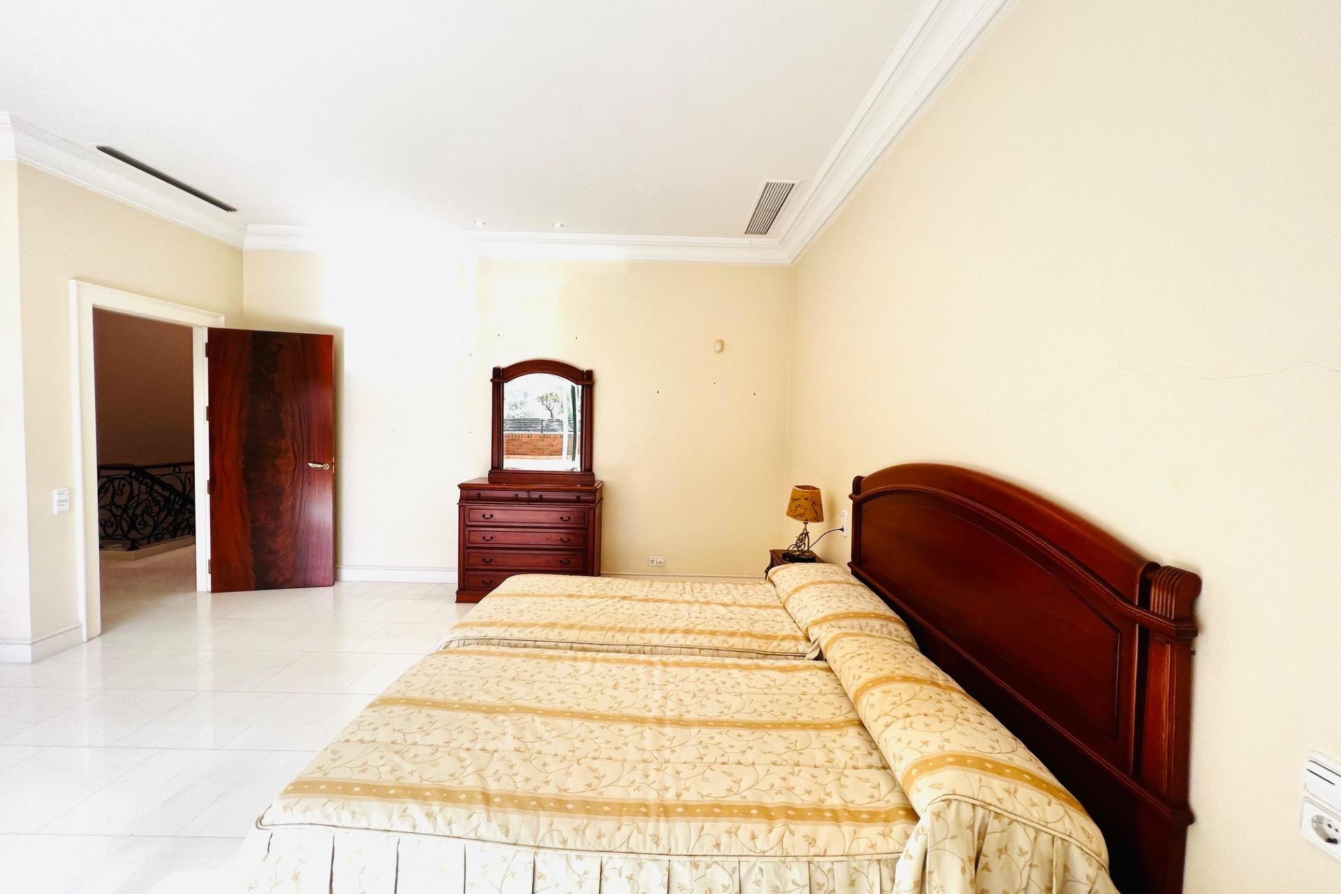 Herverkoop - Chalet - Elche Pedanías - Matola