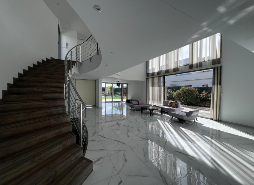 Herverkoop - Chalet - Elche Pedanías - Peña las Águilas