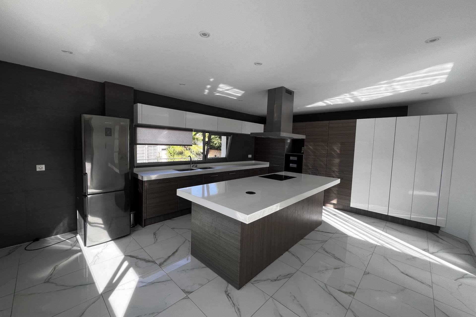 Herverkoop - Chalet - Elche Pedanías - Peña las Águilas