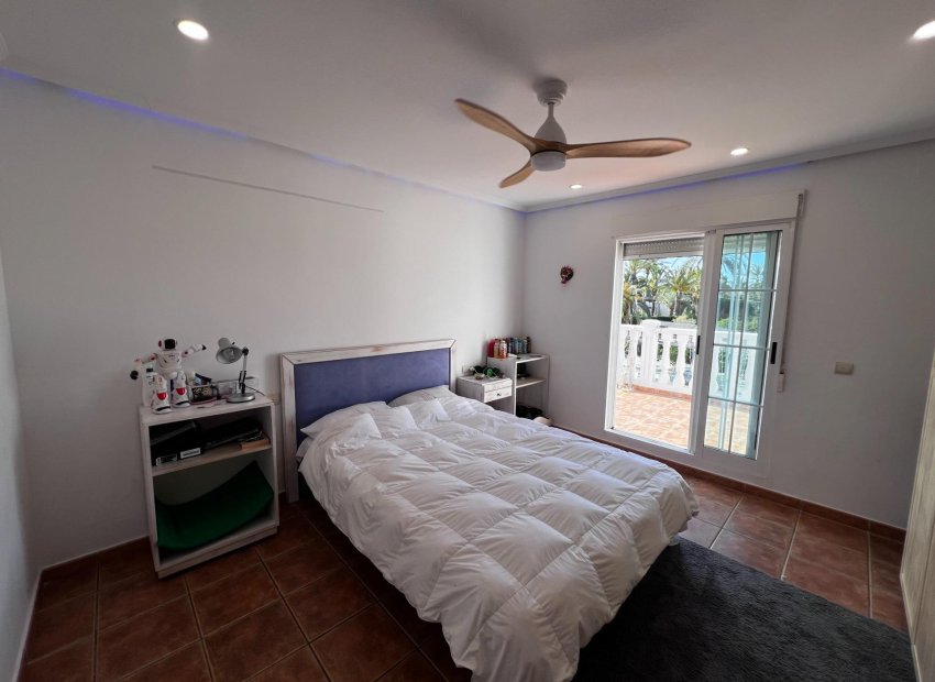 Herverkoop - Chalet - Elche Pedanías - Valverde