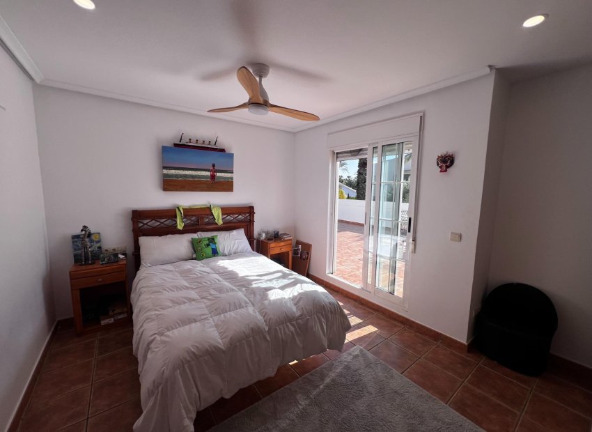 Herverkoop - Chalet - Elche Pedanías - Valverde