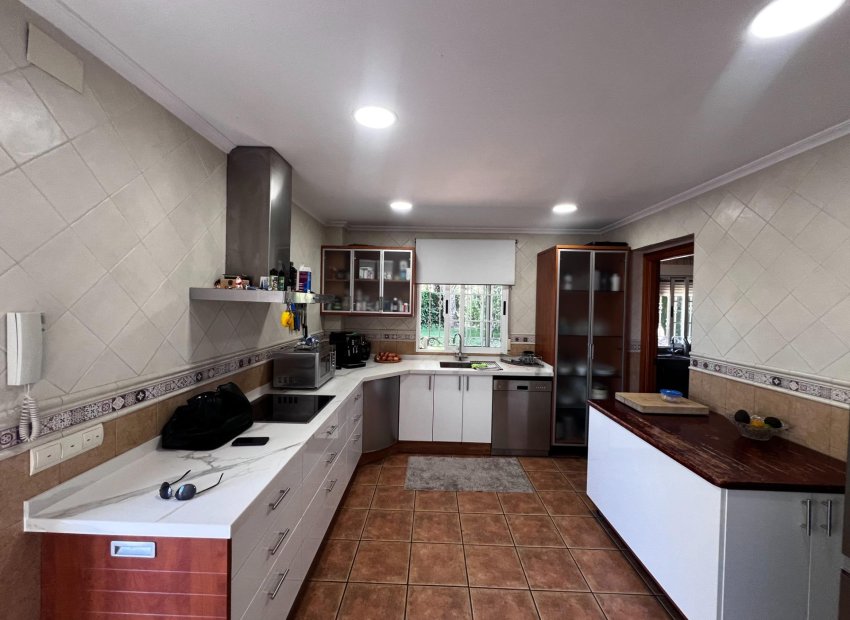 Herverkoop - Chalet - Elche Pedanías - Valverde