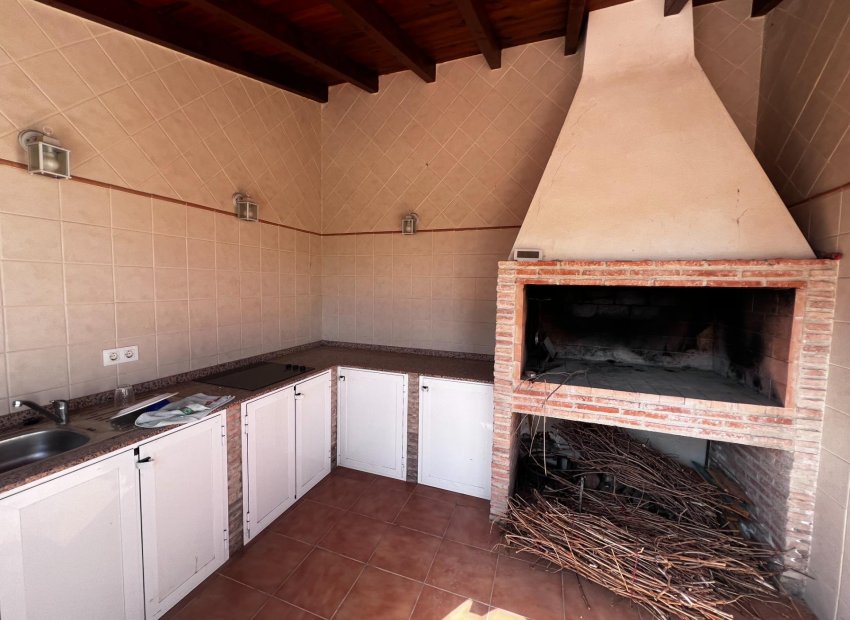 Herverkoop - Chalet - Elche Pedanías - Valverde