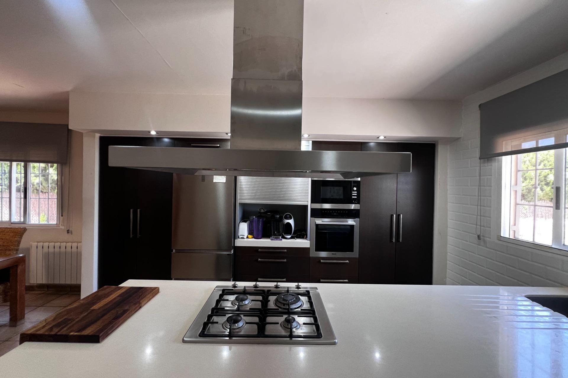 Herverkoop - Chalet - Elche Pedanías - Valverde