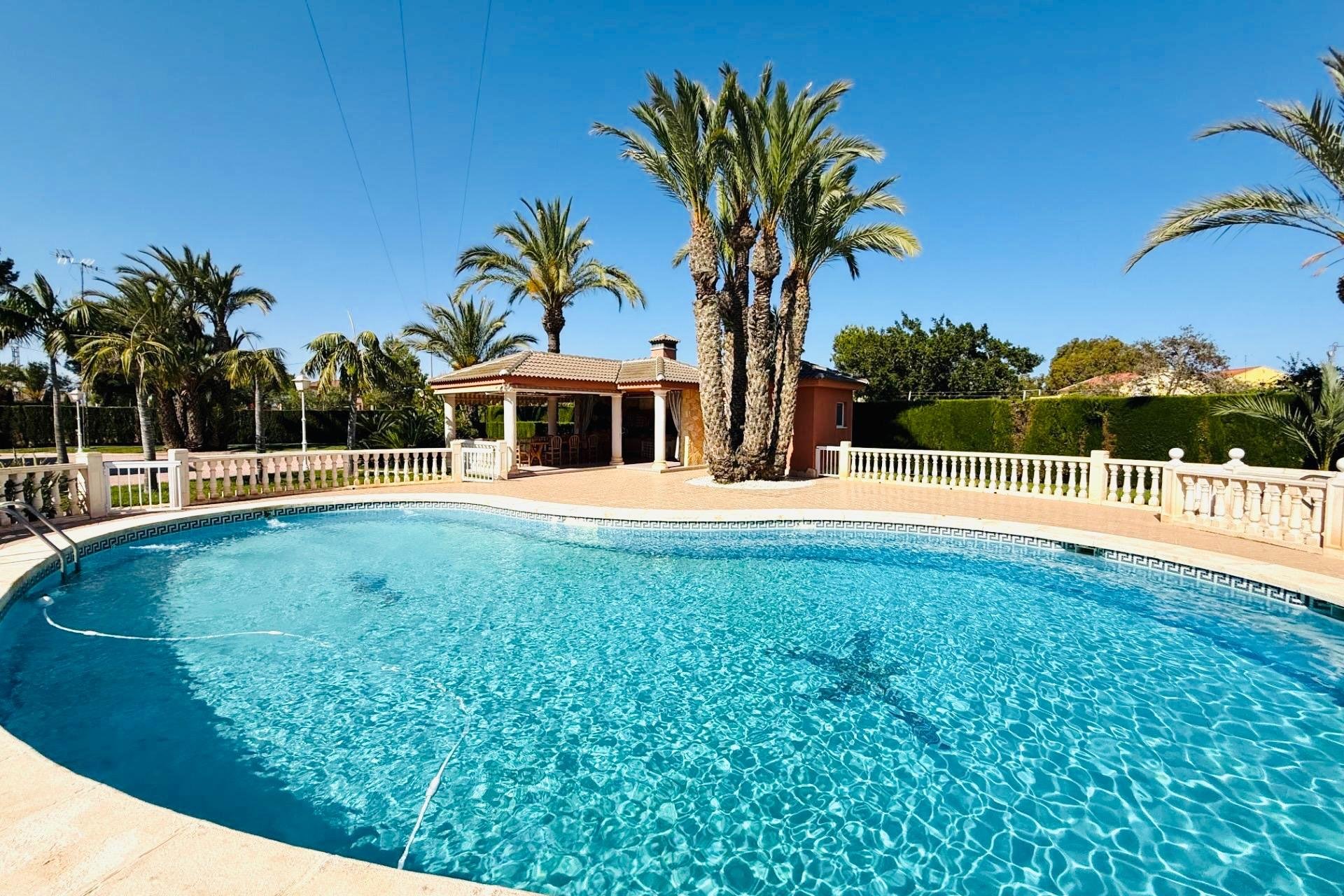 Herverkoop - Chalet - Elche Pedanías - Valverde