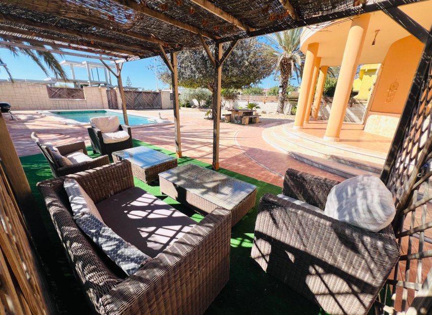 Herverkoop - Chalet - Elche Pedanías - Valverde