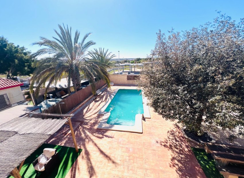 Herverkoop - Chalet - Elche Pedanías - Valverde