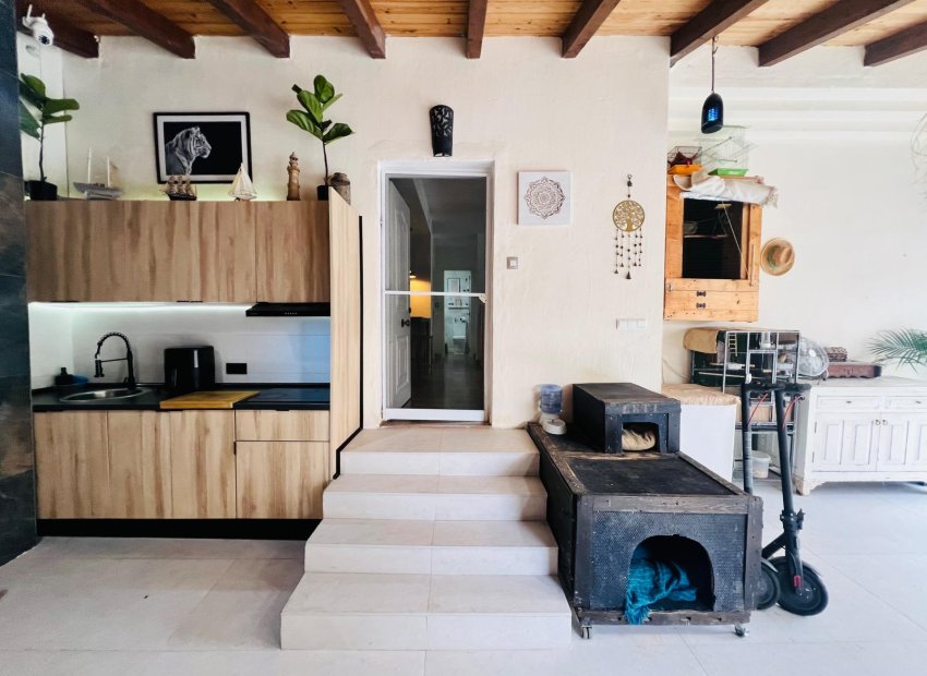 Herverkoop - Chalet - Gran alacant - Avda. mediterraneo