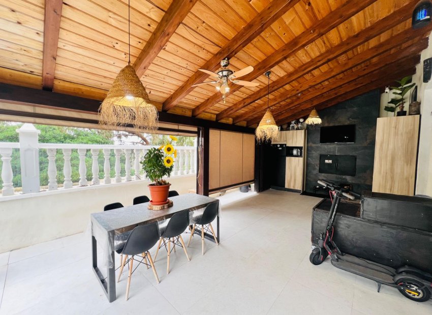 Herverkoop - Chalet - Gran alacant - Avda. mediterraneo