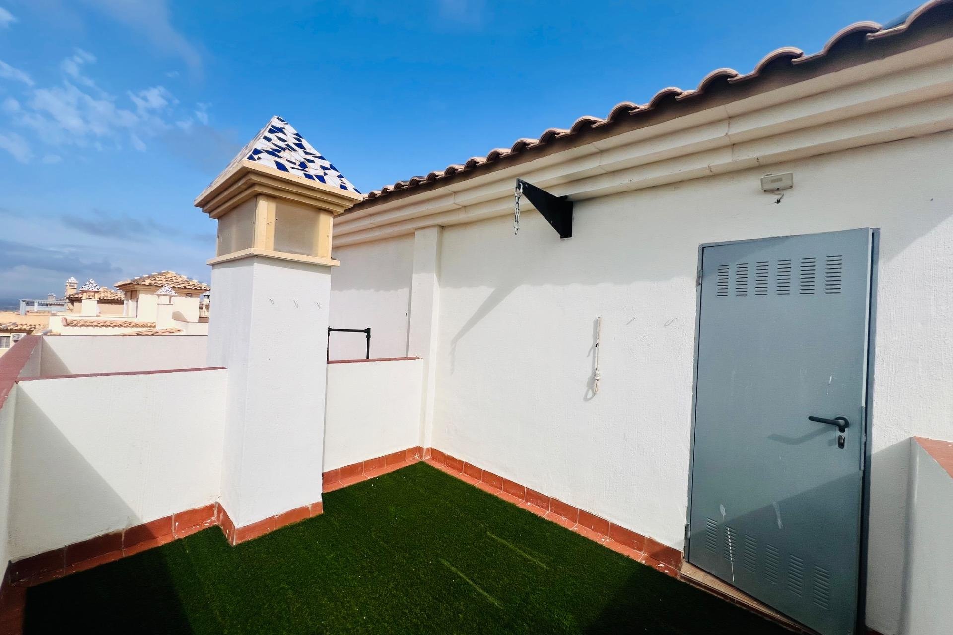 Herverkoop - Chalet - Gran alacant - Avda. mediterraneo