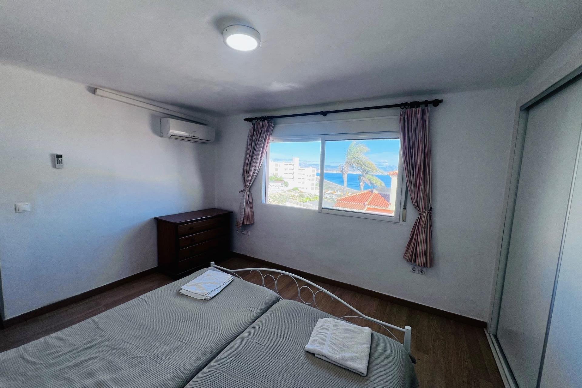 Herverkoop - Chalet - Gran alacant - Avda. noruega
