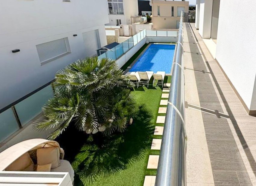 Herverkoop - Chalet - Gran alacant - Monte y Mar