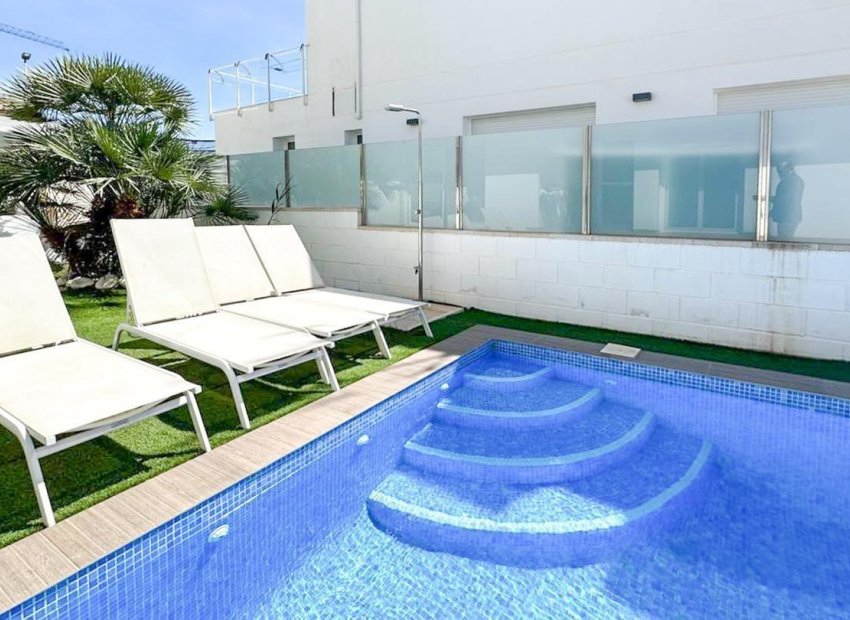 Herverkoop - Chalet - Gran alacant - Monte y Mar