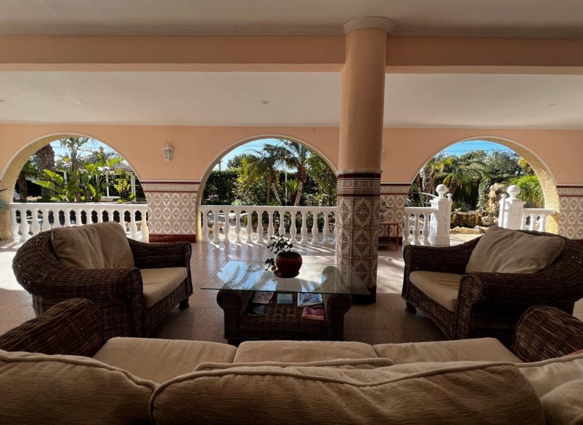 Herverkoop - Chalet - Las bayas - Las Bayas-Asprillas