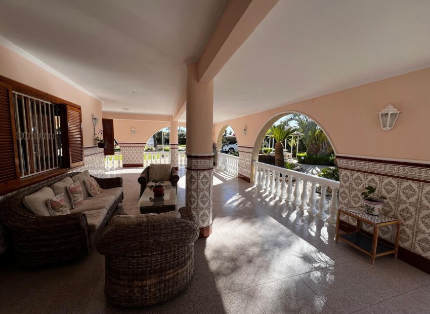 Herverkoop - Chalet - Las bayas - Las Bayas-Asprillas