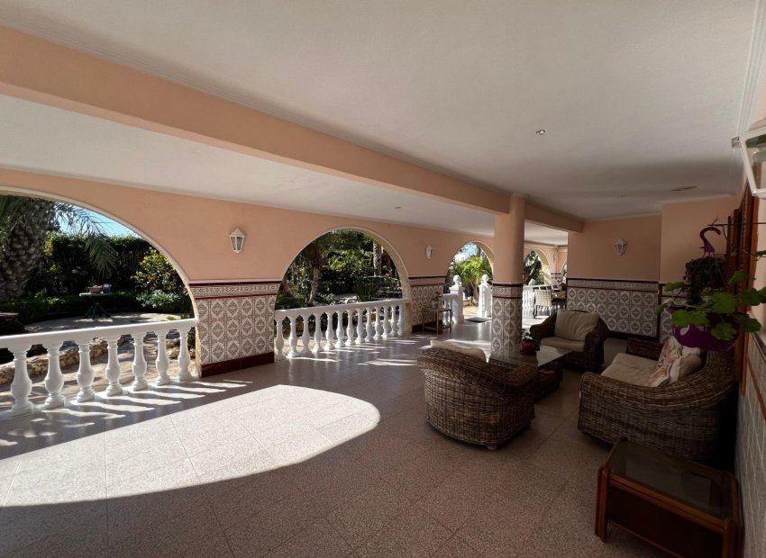 Herverkoop - Chalet - Las bayas - Las Bayas-Asprillas