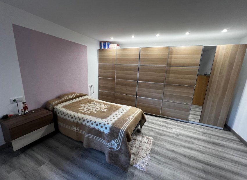 Herverkoop - Chalet - Las bayas - Las Bayas-Asprillas