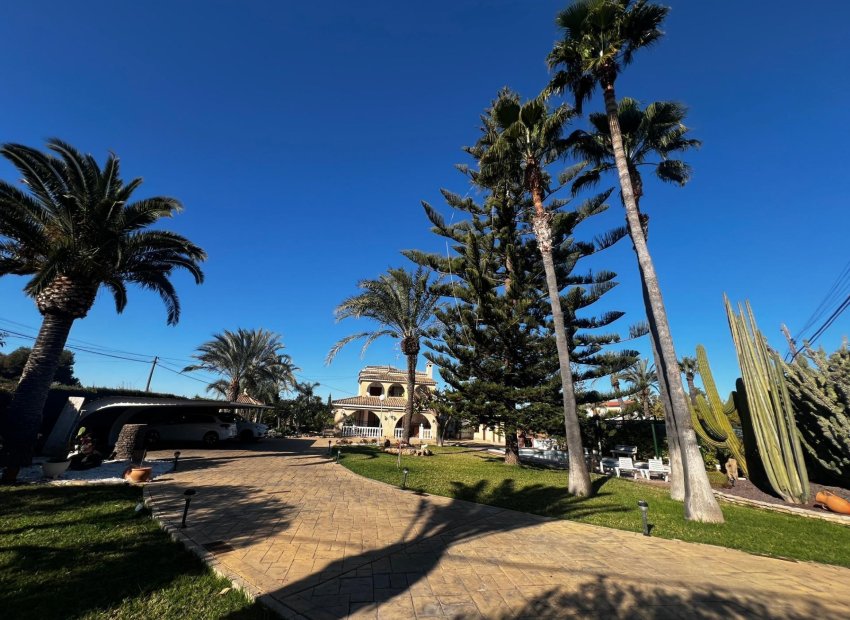 Herverkoop - Chalet - Las bayas - Las Bayas-Asprillas