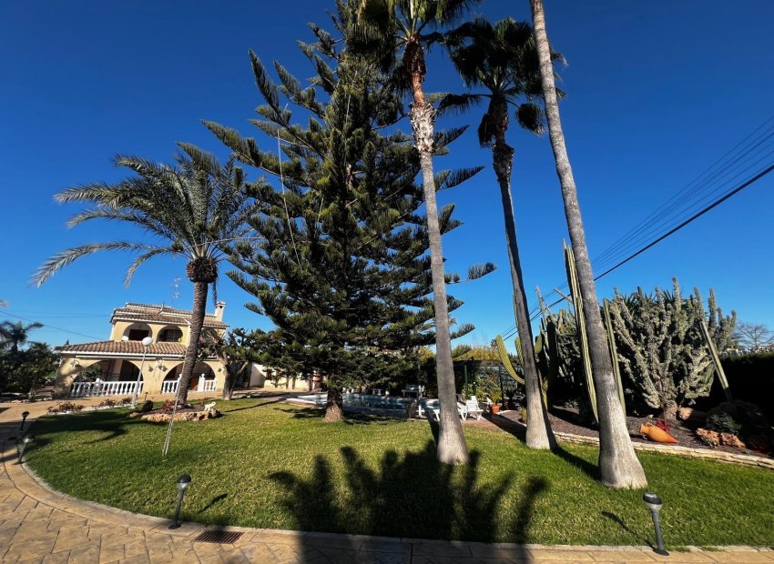 Herverkoop - Chalet - Las bayas - Las Bayas-Asprillas