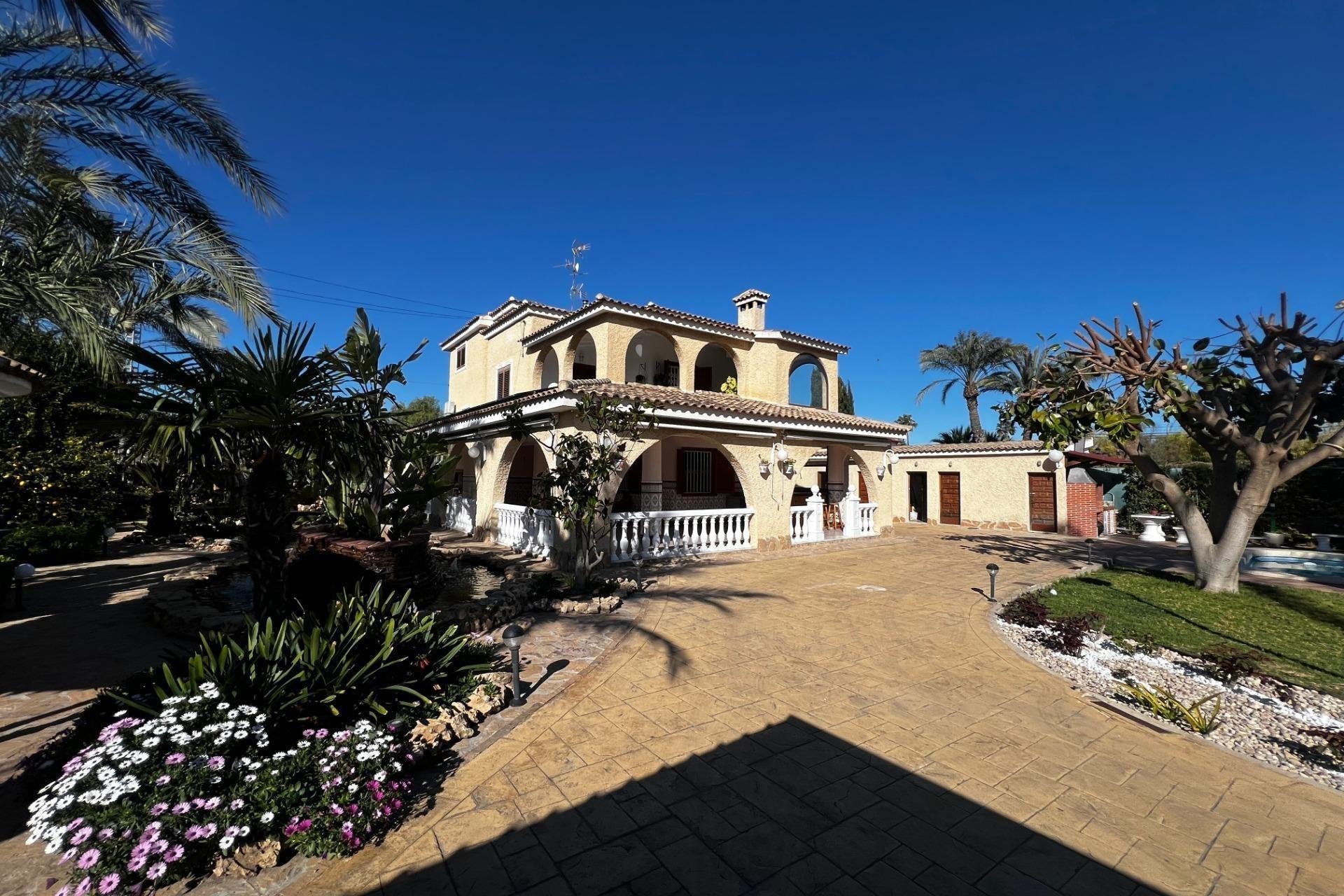 Herverkoop - Chalet - Las bayas - Las Bayas-Asprillas