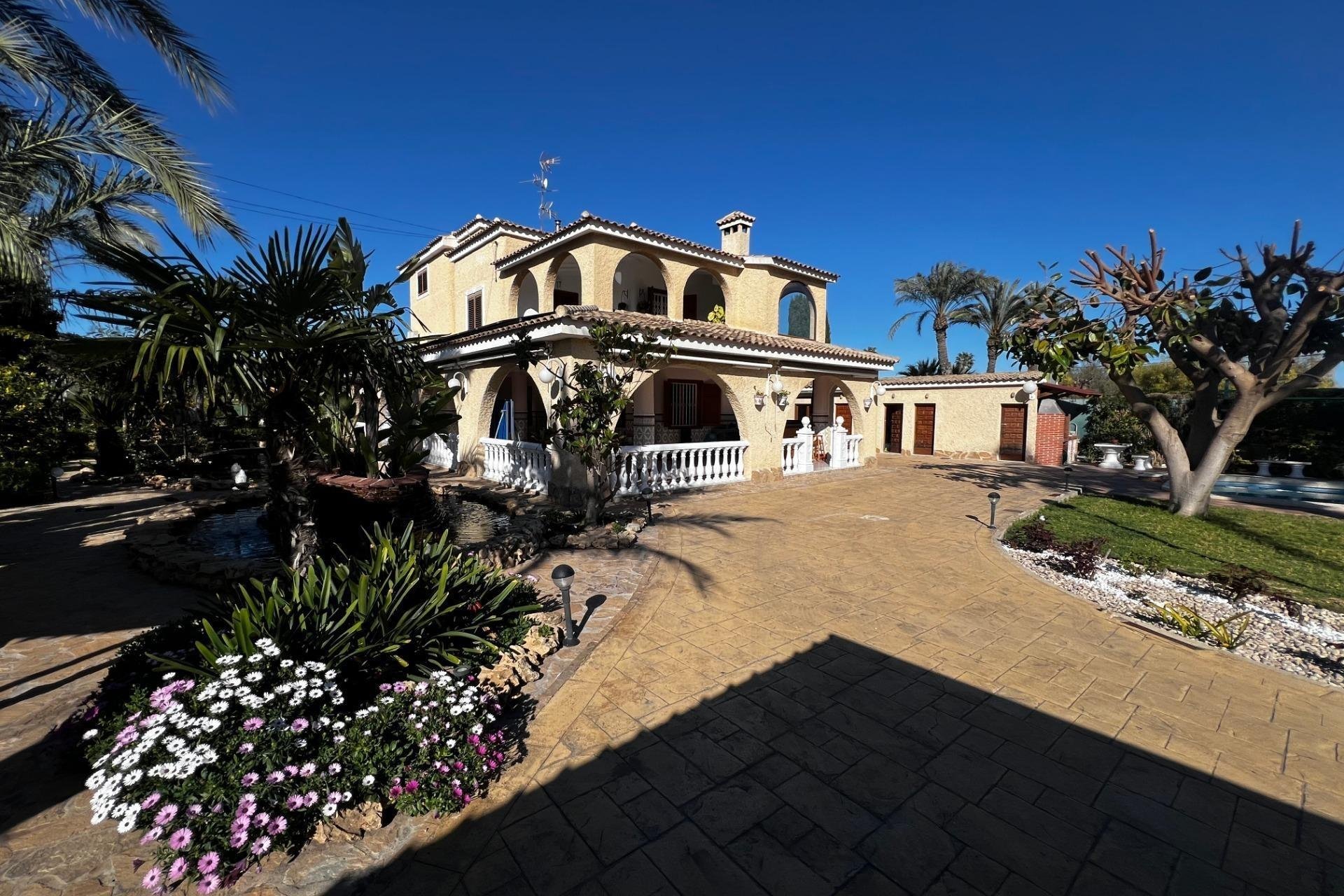 Herverkoop - Chalet - Las bayas - Las Bayas-Asprillas
