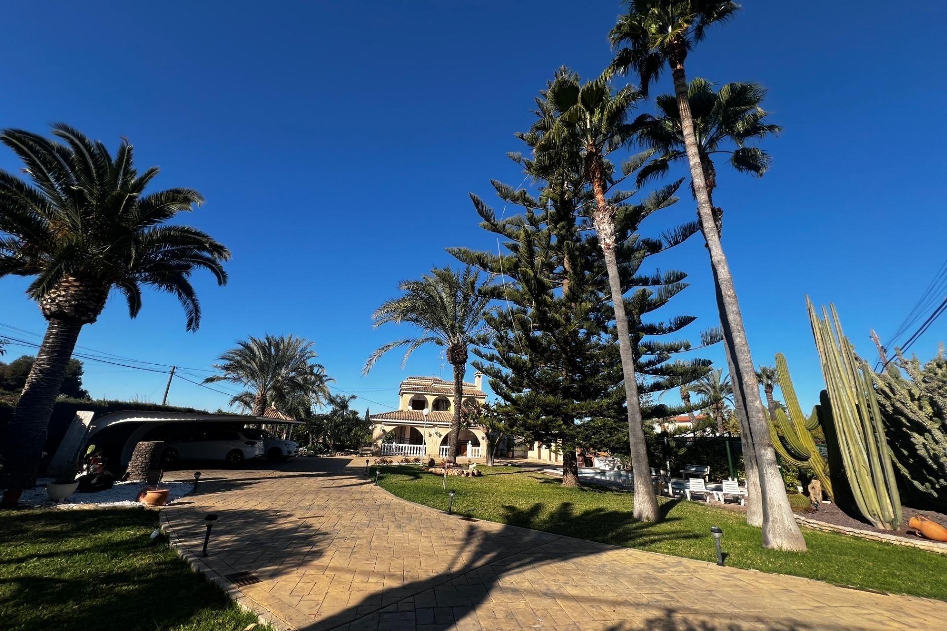 Herverkoop - Chalet - Las bayas - Las Bayas-Asprillas