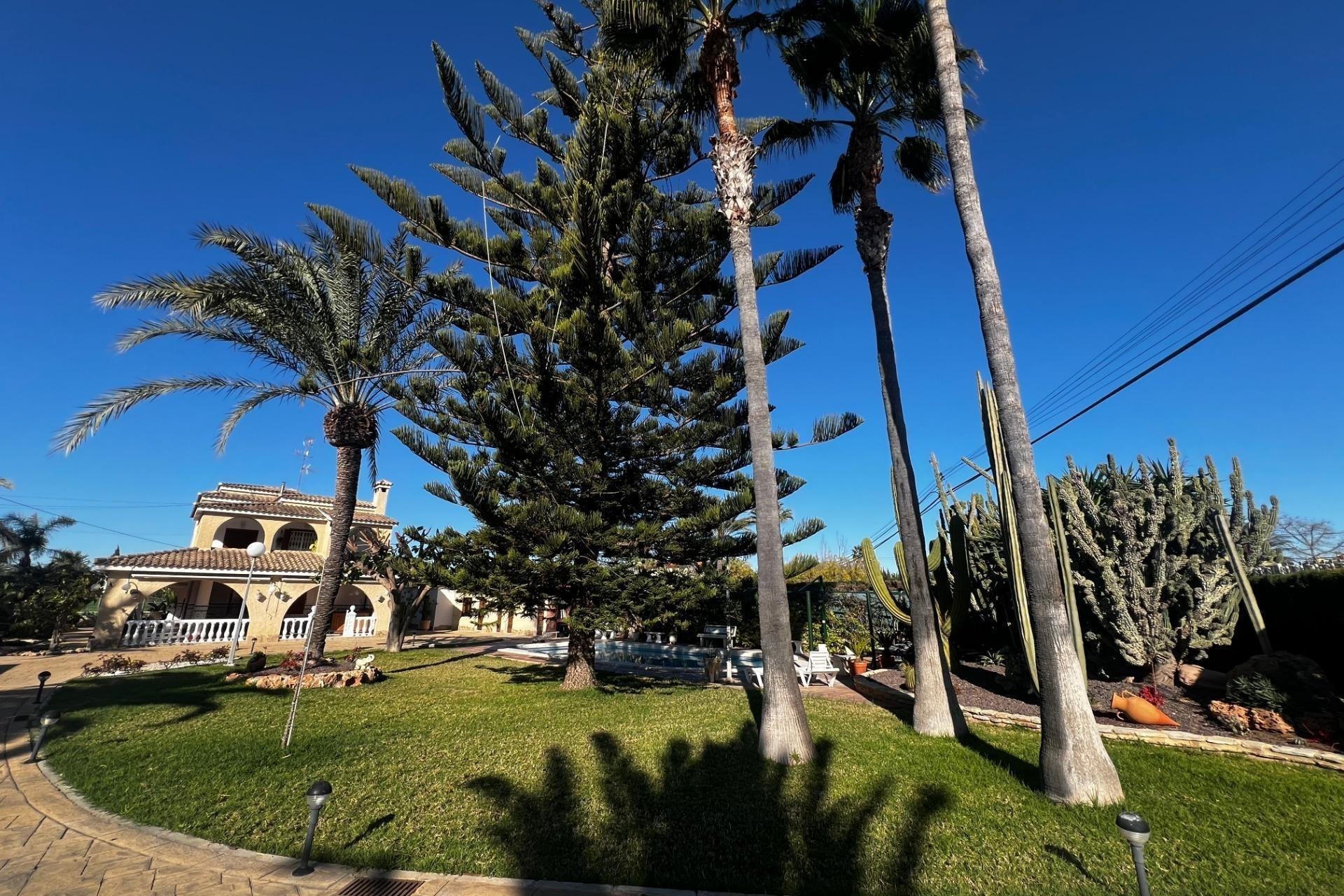 Herverkoop - Chalet - Las bayas - Las Bayas-Asprillas