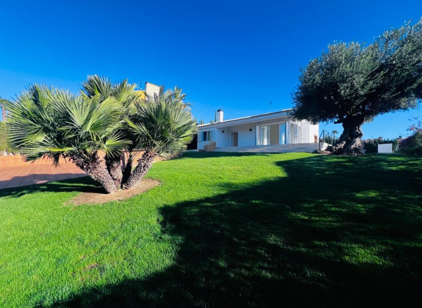 Herverkoop - Chalet - Monforte del Cid