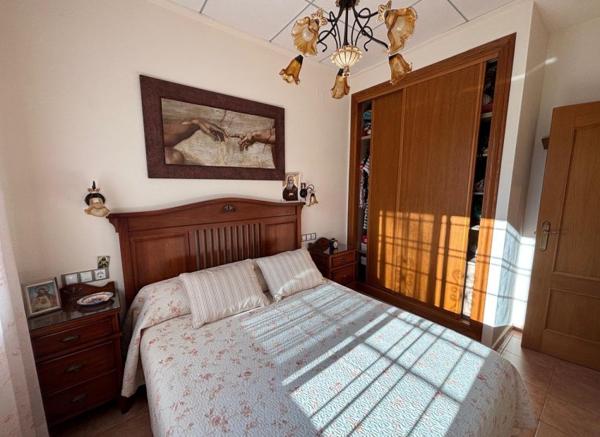 Herverkoop - Chalet - Orihuela Costa - Punta Prima