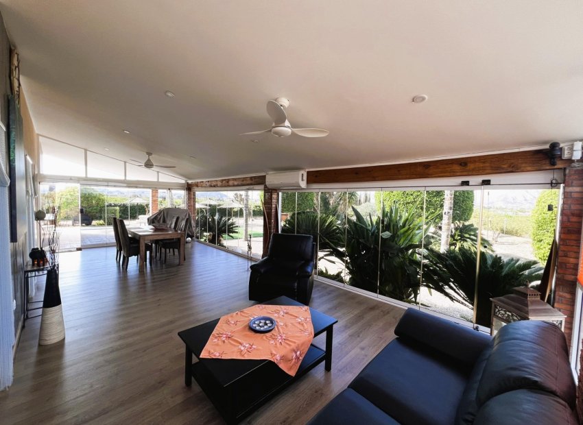 Herverkoop - Chalet - Orihuela - Molins-Campaneta-San Bartolomé