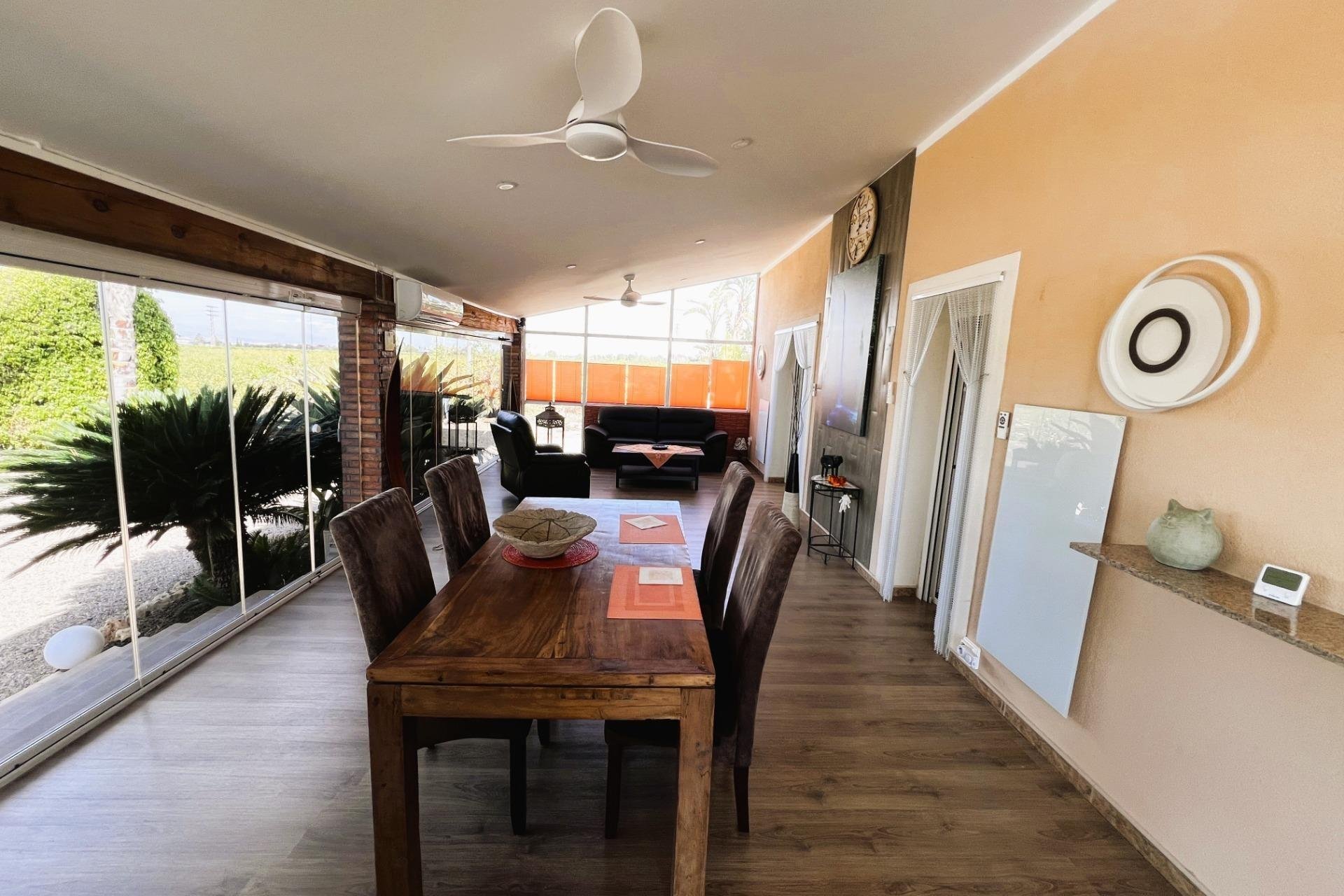 Herverkoop - Chalet - Orihuela