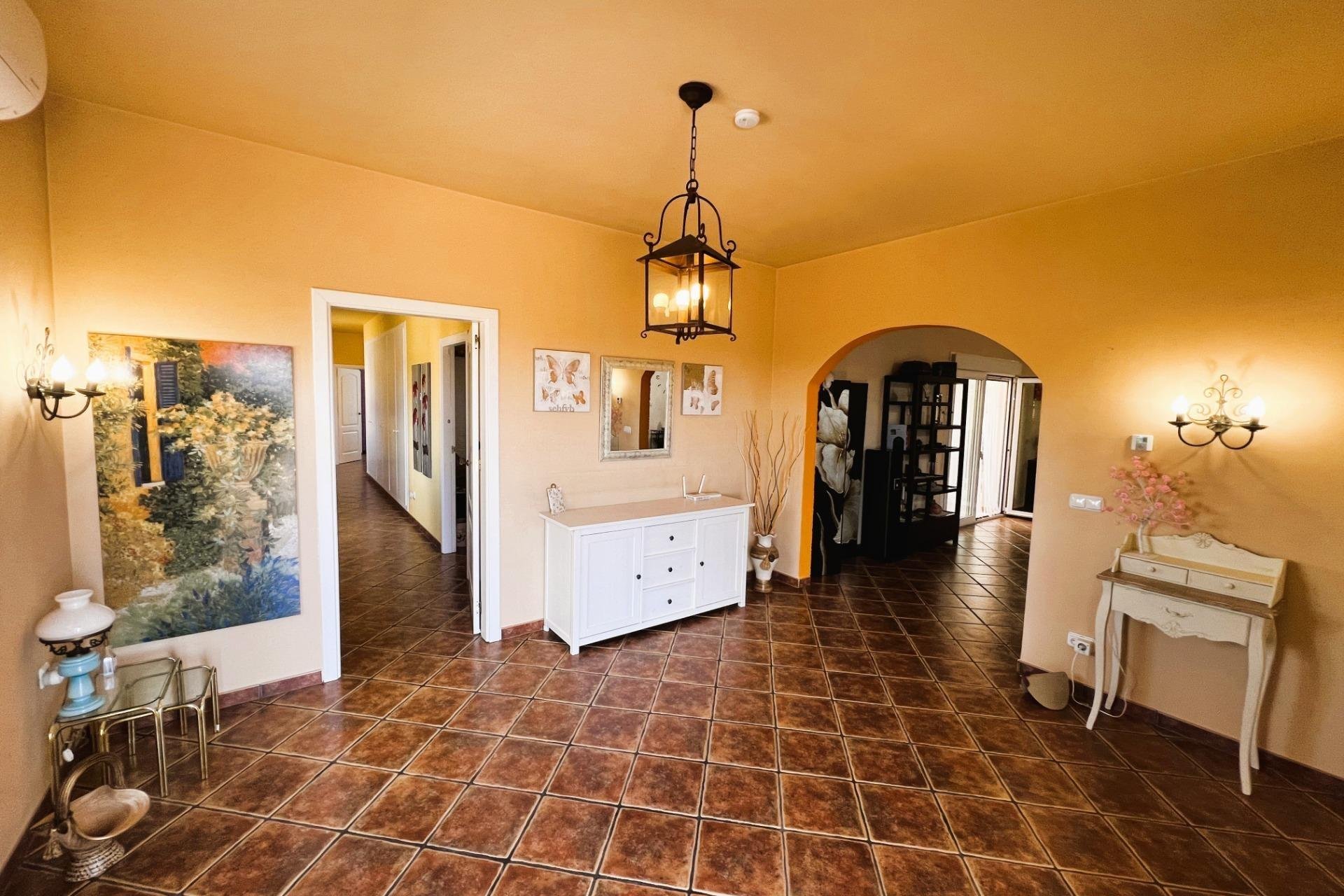 Herverkoop - Chalet - Orihuela