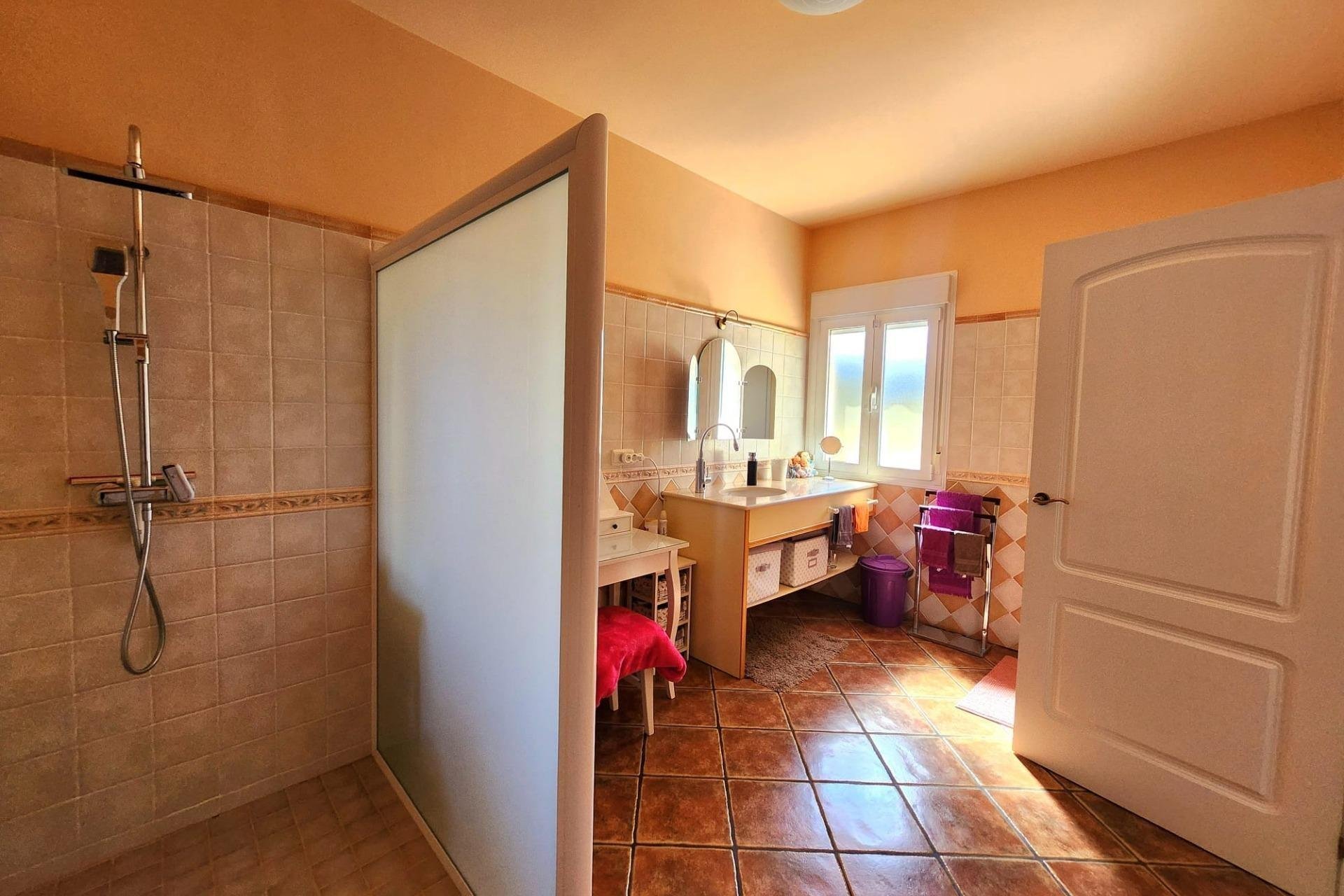 Herverkoop - Chalet - Orihuela