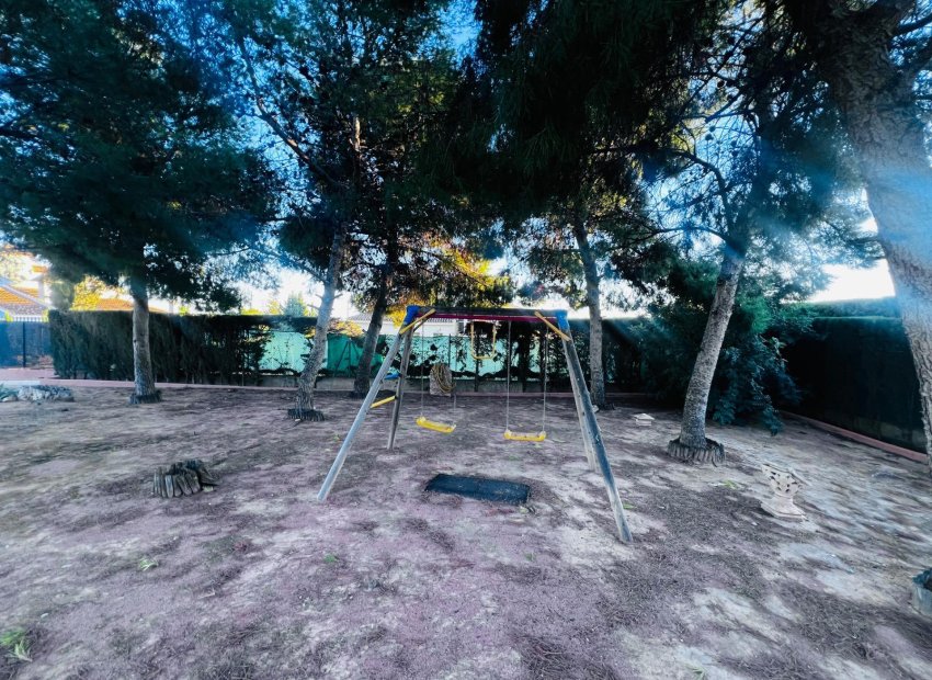 Herverkoop - Chalet - Peña las aguilas - Peña de Las Águilas