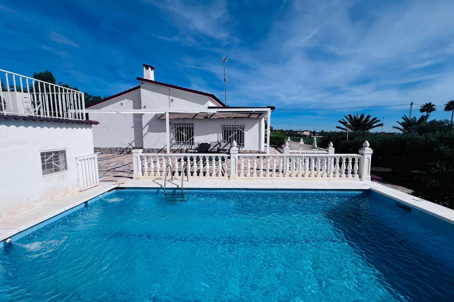 Herverkoop - Chalet - Peña las aguilas - Peña de Las Águilas