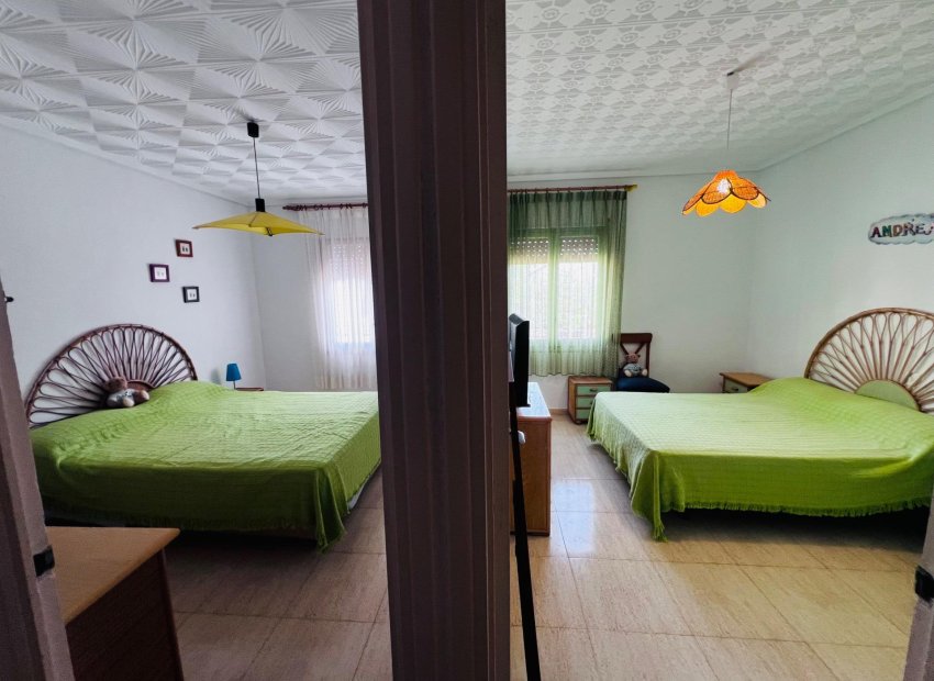 Herverkoop - Chalet - Peña las aguilas - Peña de Las Águilas