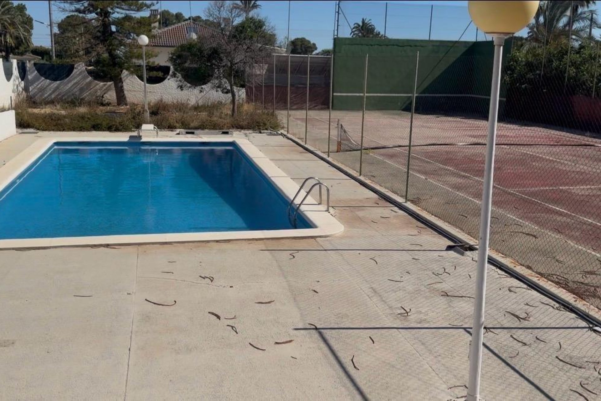 Herverkoop - Chalet - Peña las aguilas - Peña de Las Águilas