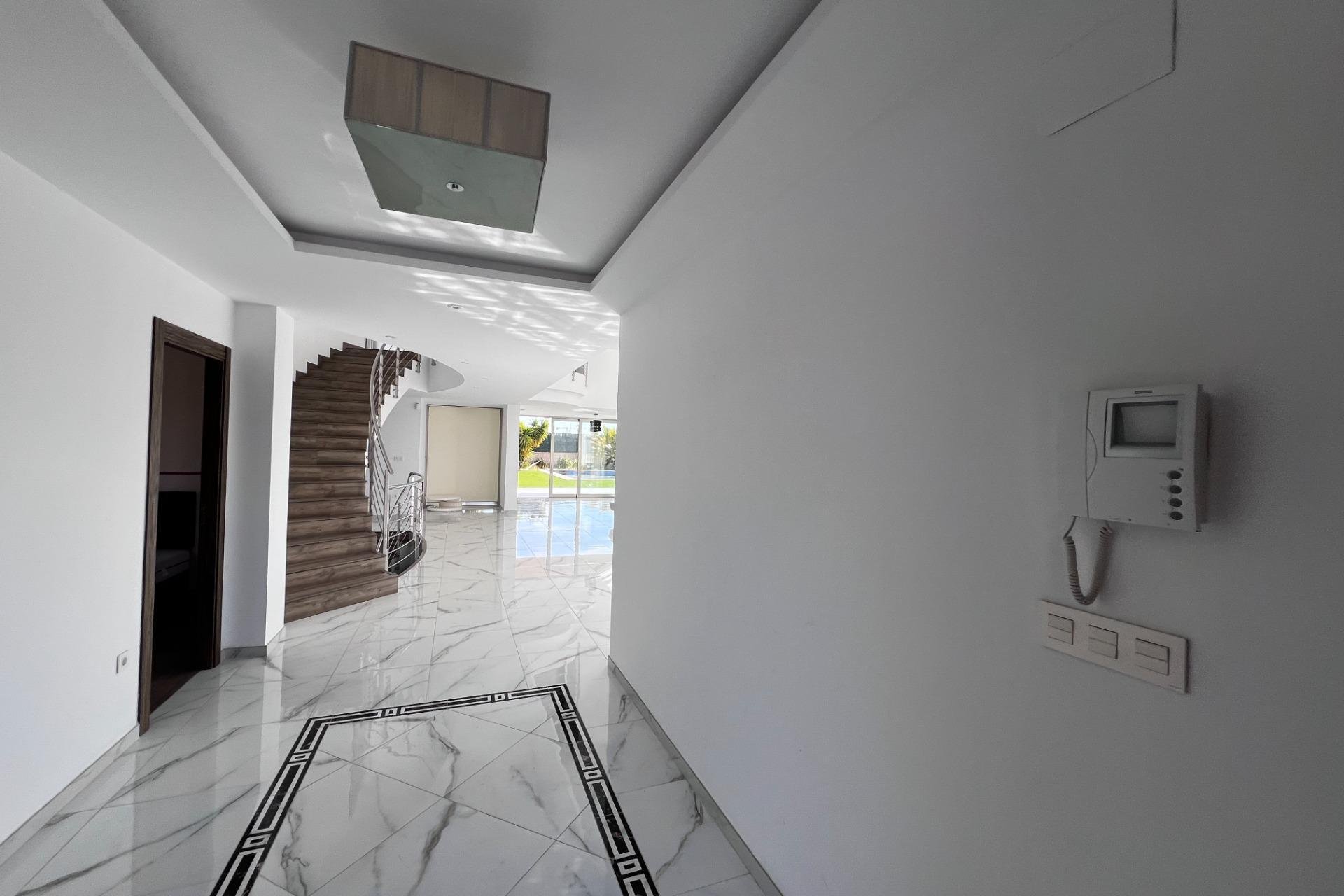 Herverkoop - Chalet - Peña las aguilas - Peña de Las Águilas