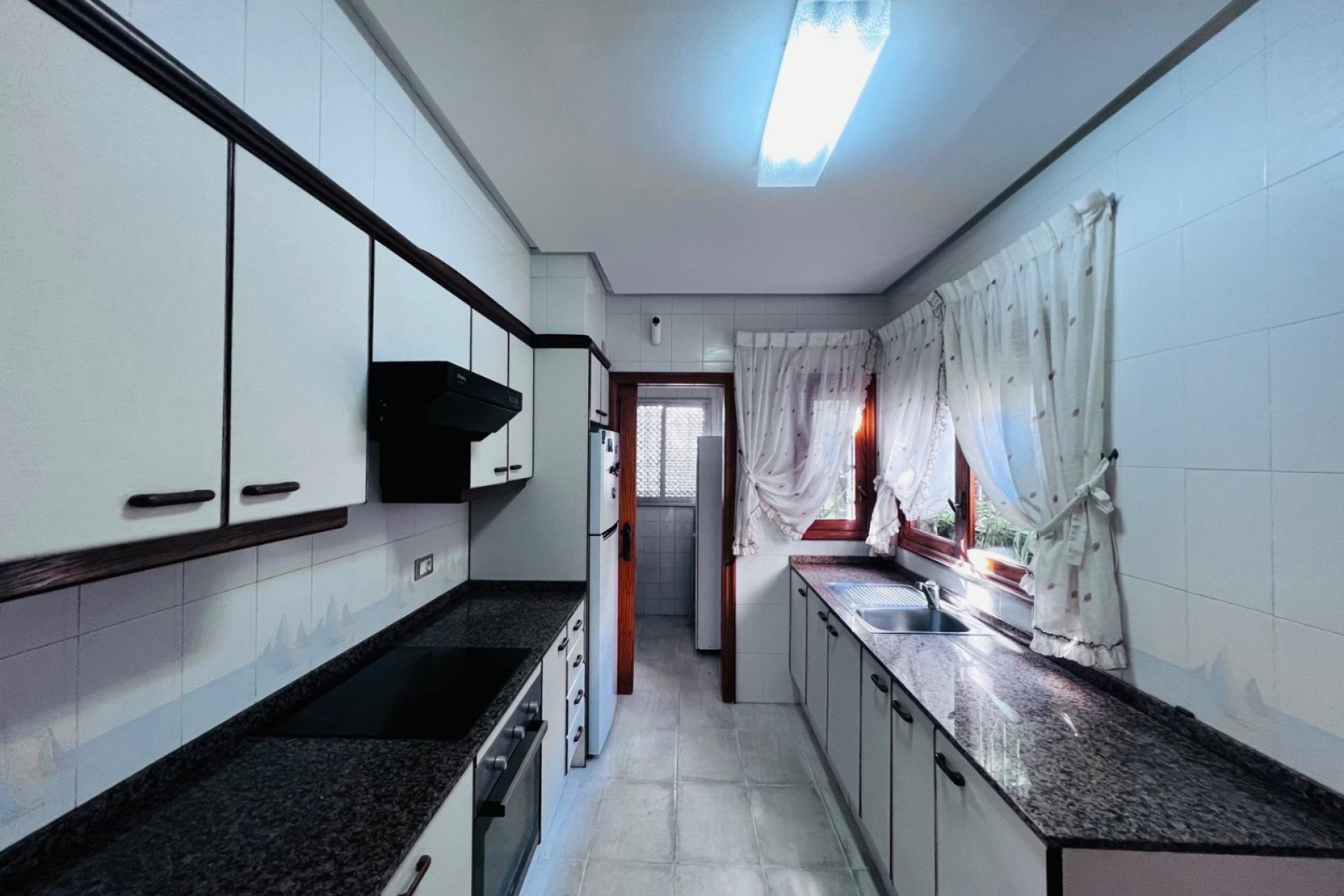 Herverkoop - Chalet - Santa Pola - Santiago bernabeu