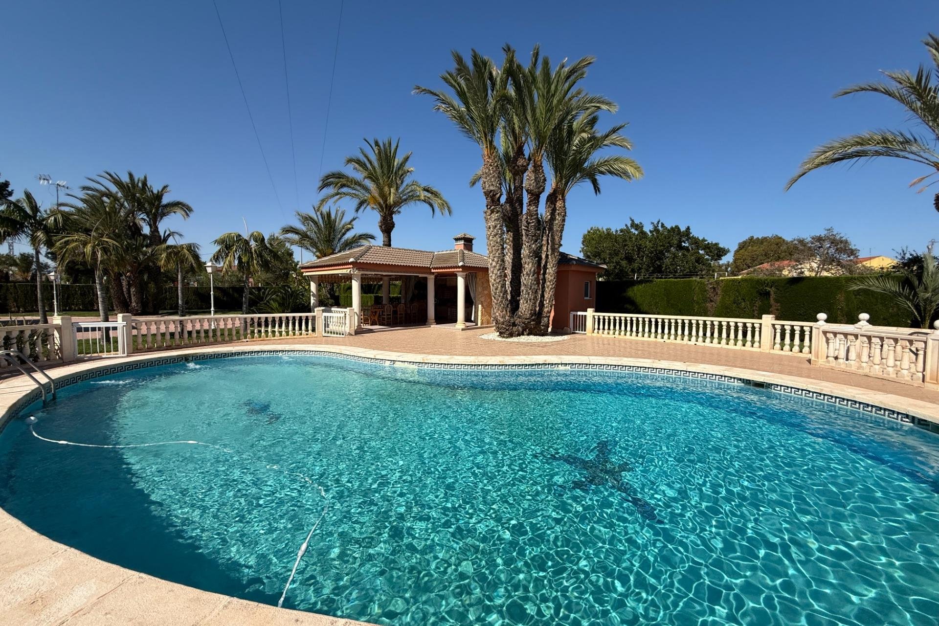 Herverkoop - Chalet - Valverde (Alicante) - Valverde