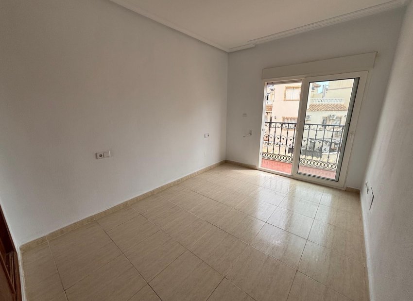 Herverkoop - duplex - Torrevieja - Orihuela costa