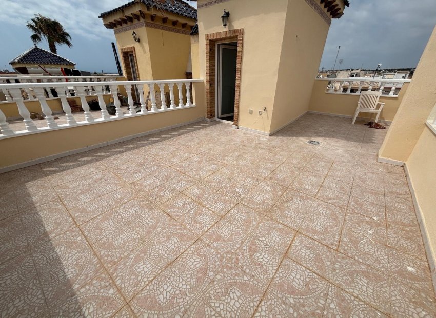 Herverkoop - duplex - Torrevieja - Orihuela costa