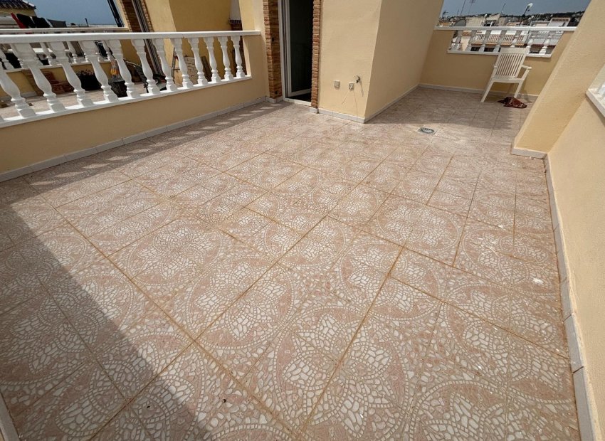 Herverkoop - duplex - Torrevieja - Orihuela costa