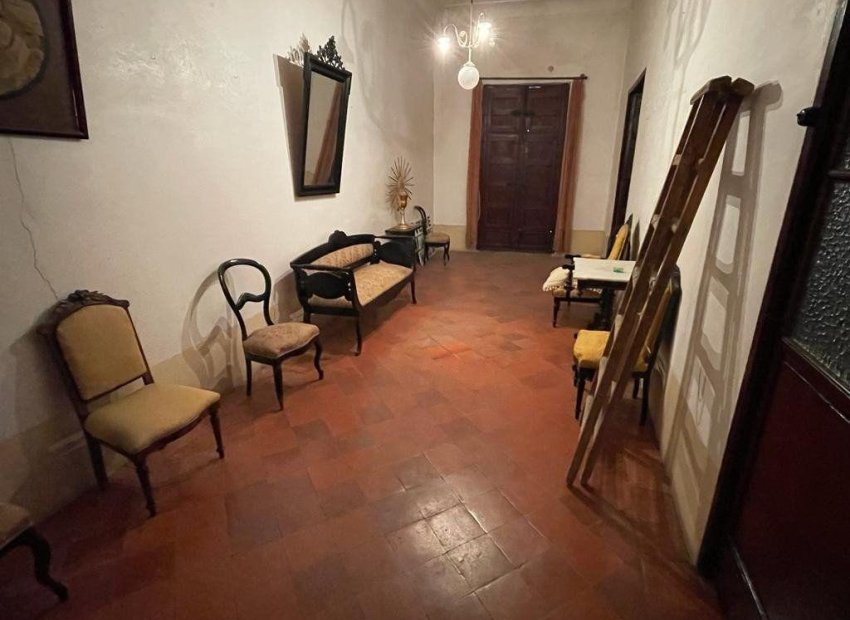 Herverkoop - Edificio - Elche - Centro