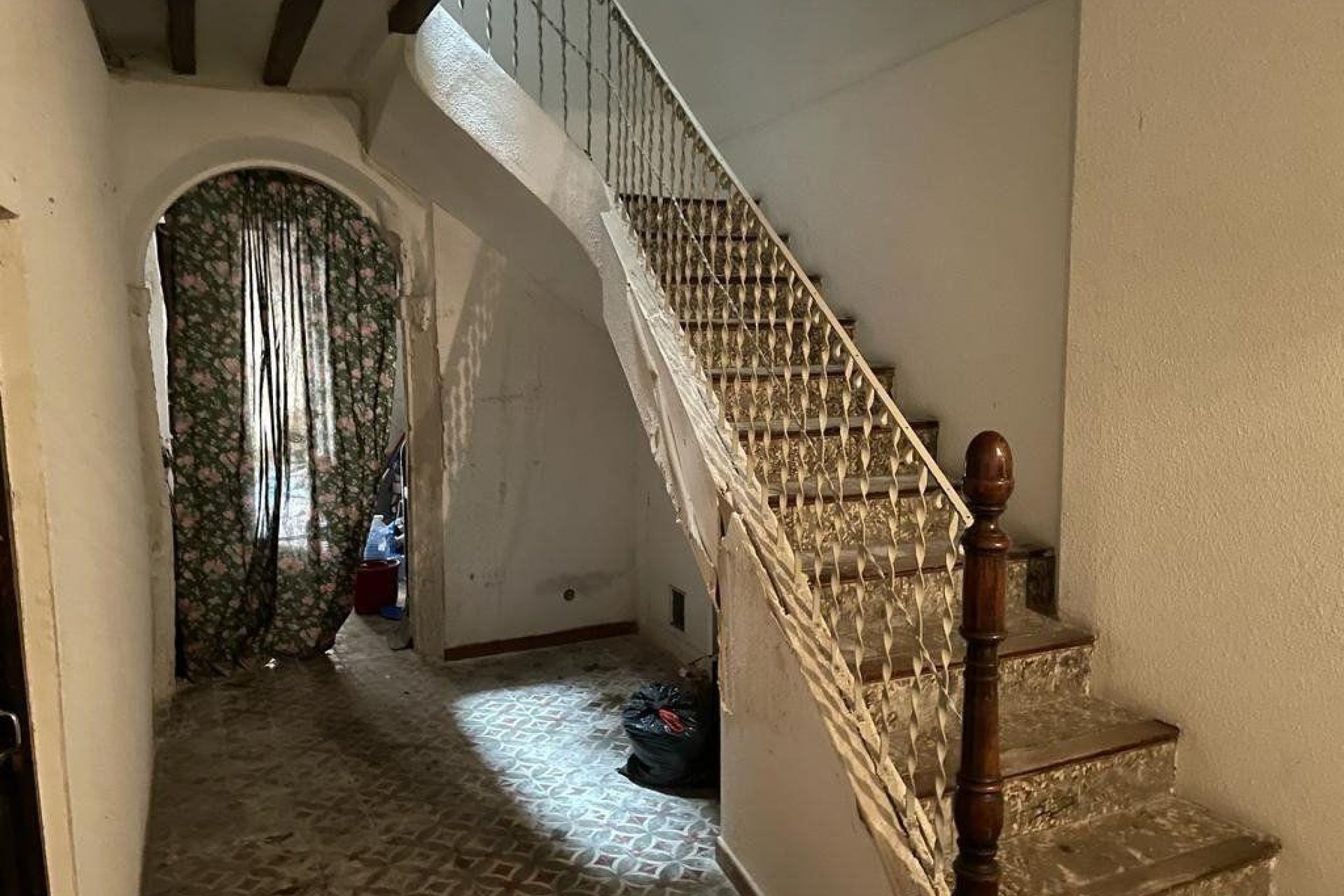 Herverkoop - Edificio - Elche - Centro