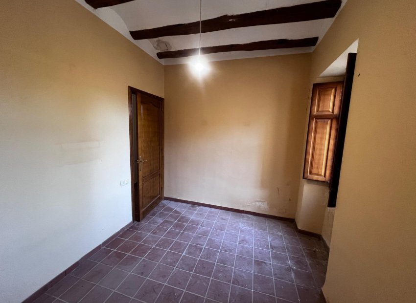 Herverkoop - Finca rústica - Bocairent - Sierra de Mariola