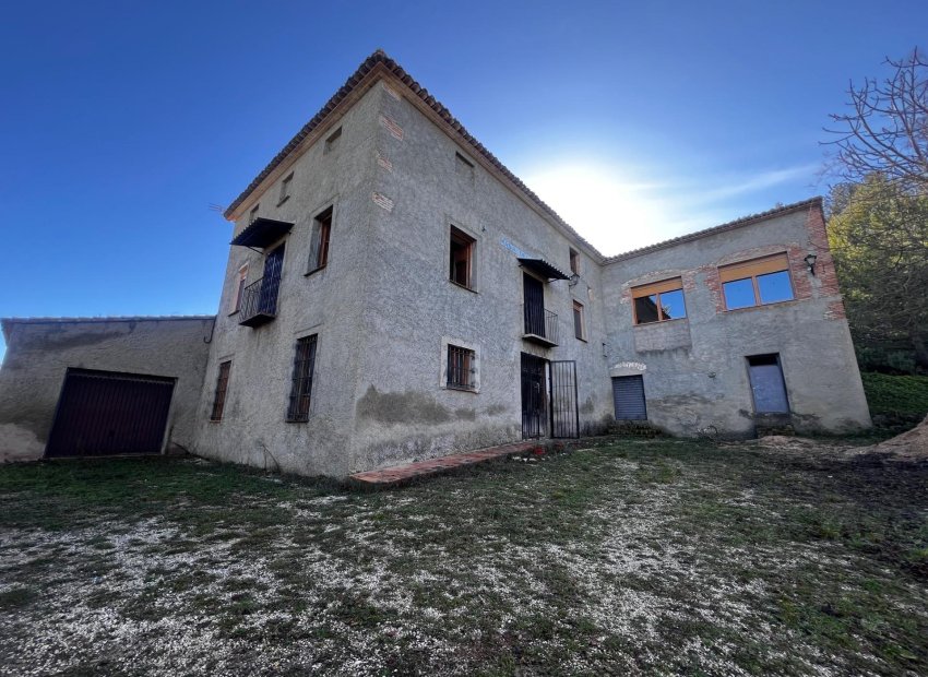 Herverkoop - Finca rústica - Bocairent - Sierra de Mariola