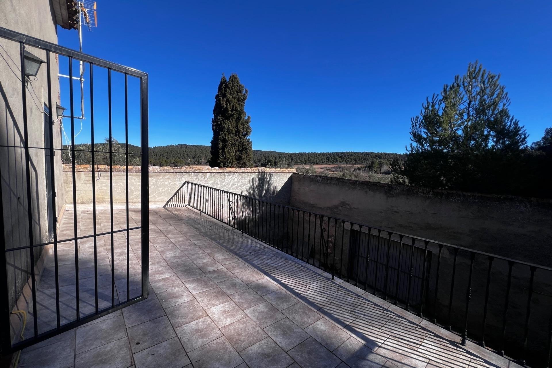 Herverkoop - Finca rústica - Bocairent - Sierra de Mariola