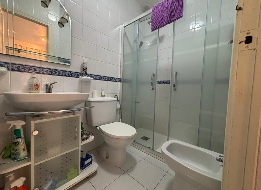 Herverkoop - Herenhuis - Torrevieja - Los altos