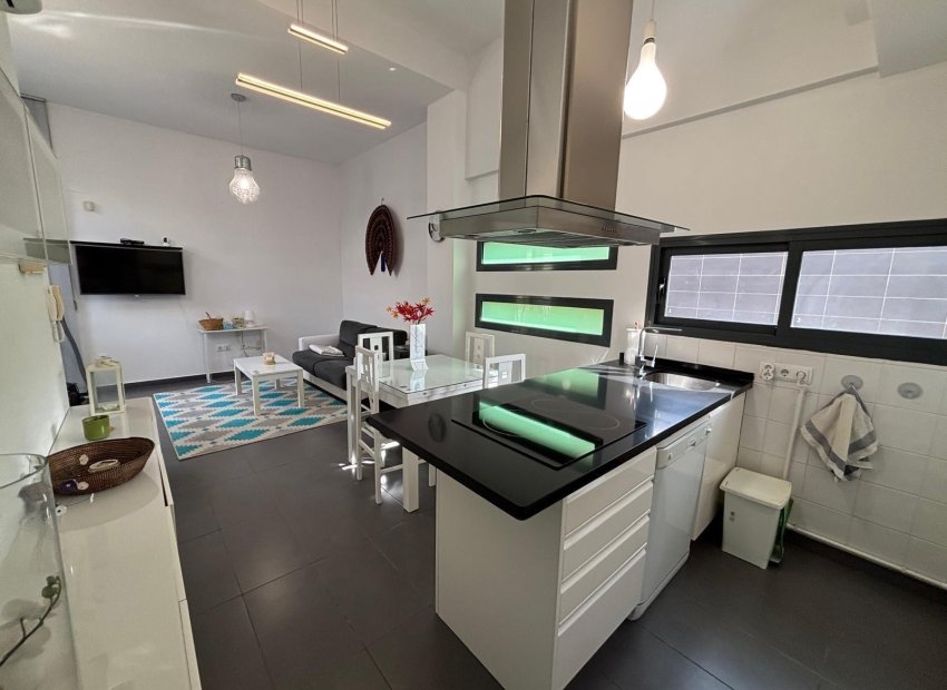 Herverkoop - Herenhuis - Torrevieja - torrevieja